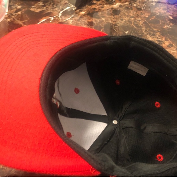 Air Jordan Red Round Brim JordanTrue Hat Snapback Cap Chicago Bulls - Picture 11 of 11